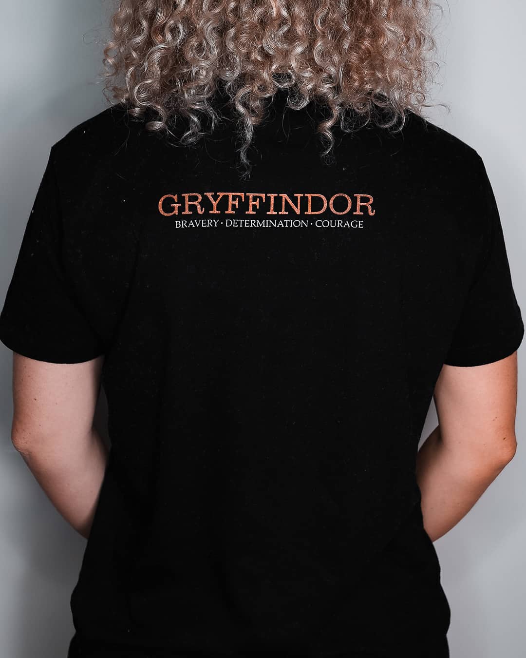 Tee best sale shirt gryffondor